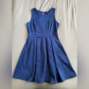 Green Envelope Los Angeles Blue Embossed Floral Dress